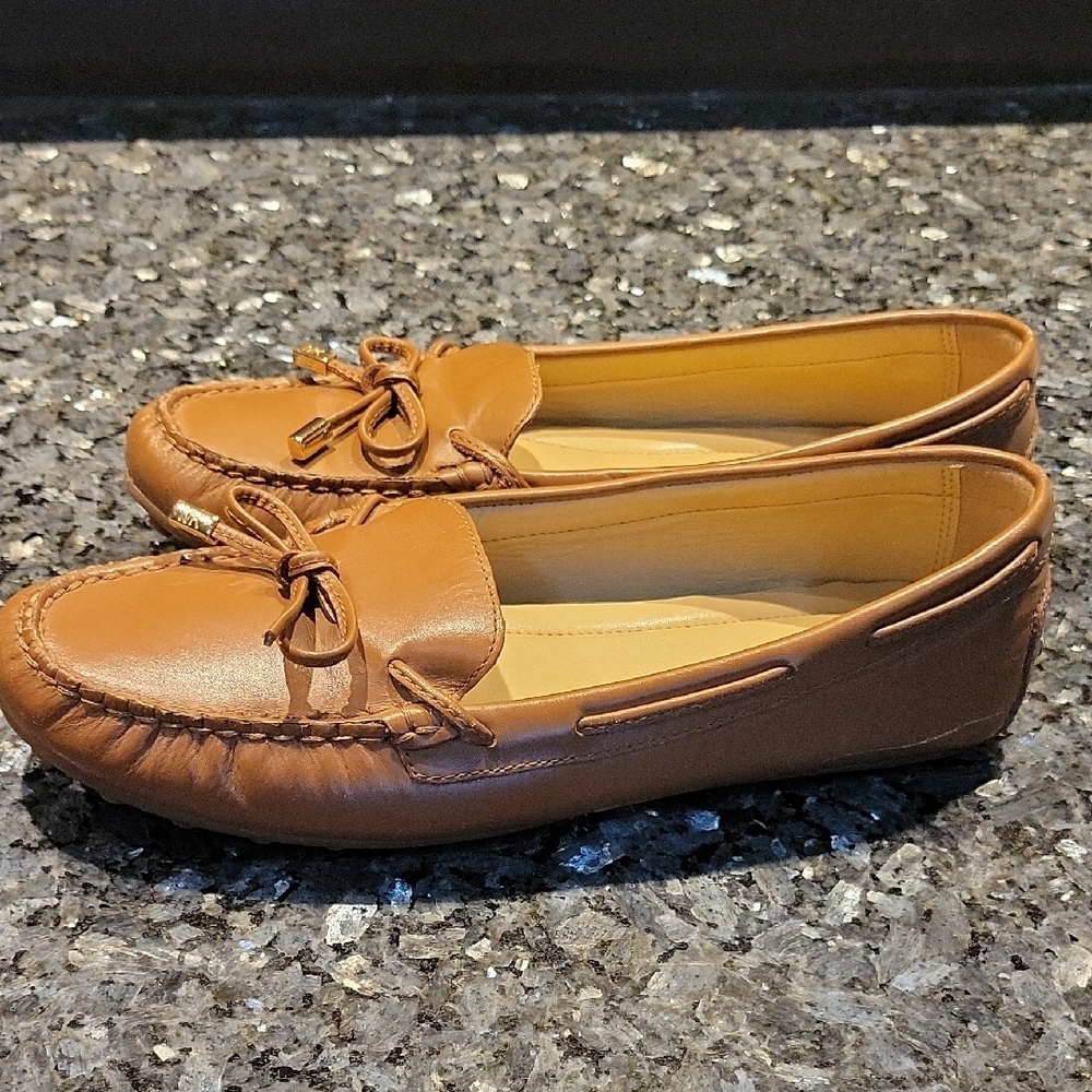 Classic Tan Leather Loafers